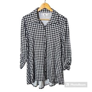 Kim Rogers Houndstooth Tunic Shirt Women’s Medium Black White Ruching Viscose